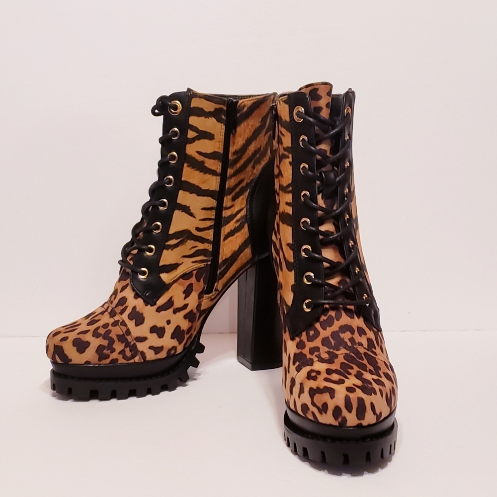 Leopard Chunky Heel Ankle Boots - Picture 4 of 9